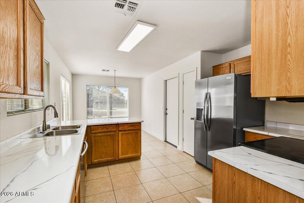 11432 W SHERIDAN Street