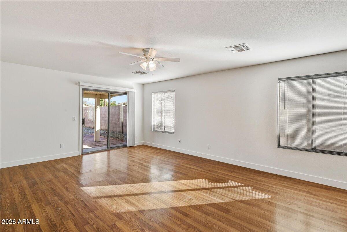 11432 W SHERIDAN Street