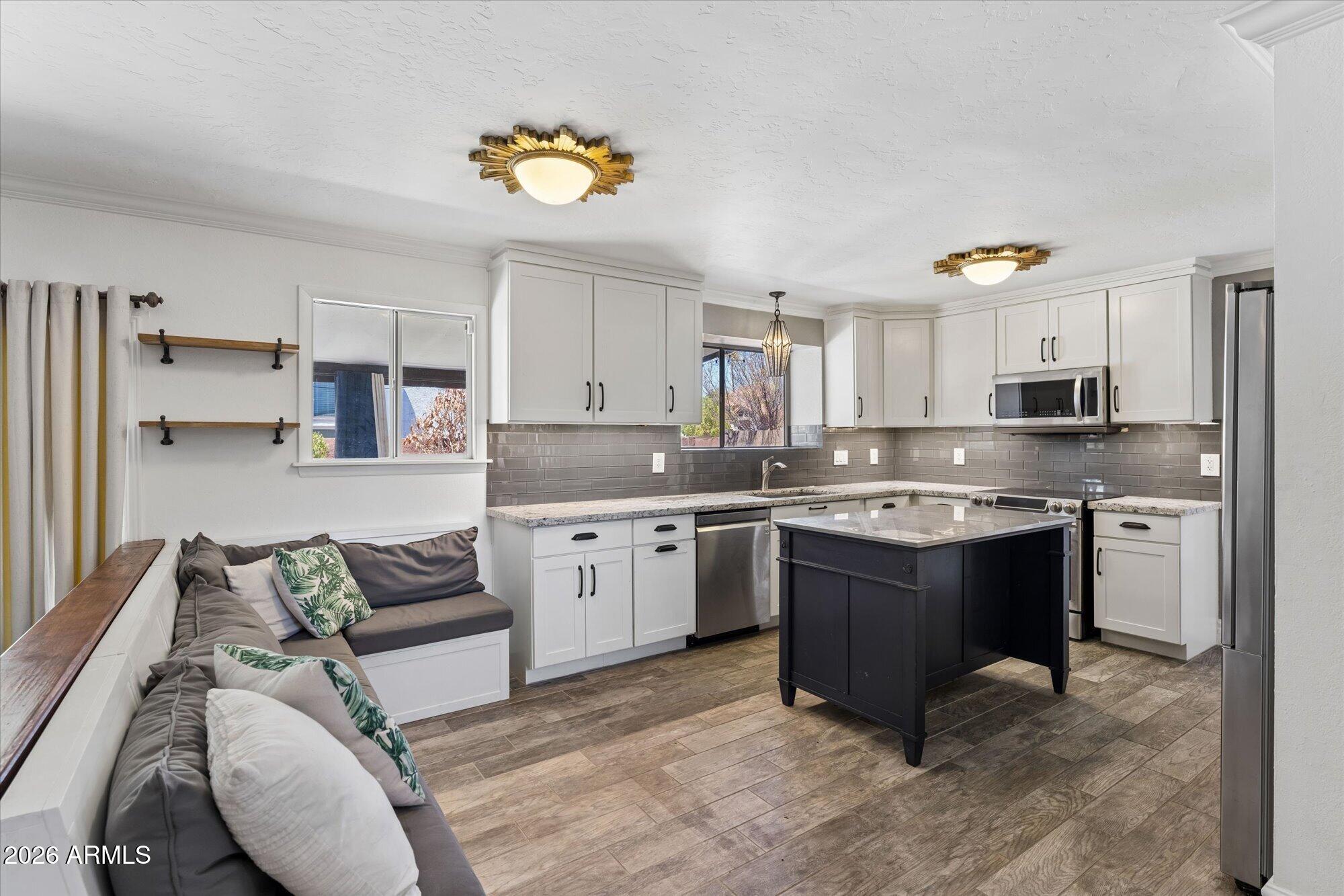 1032 N 59TH Street