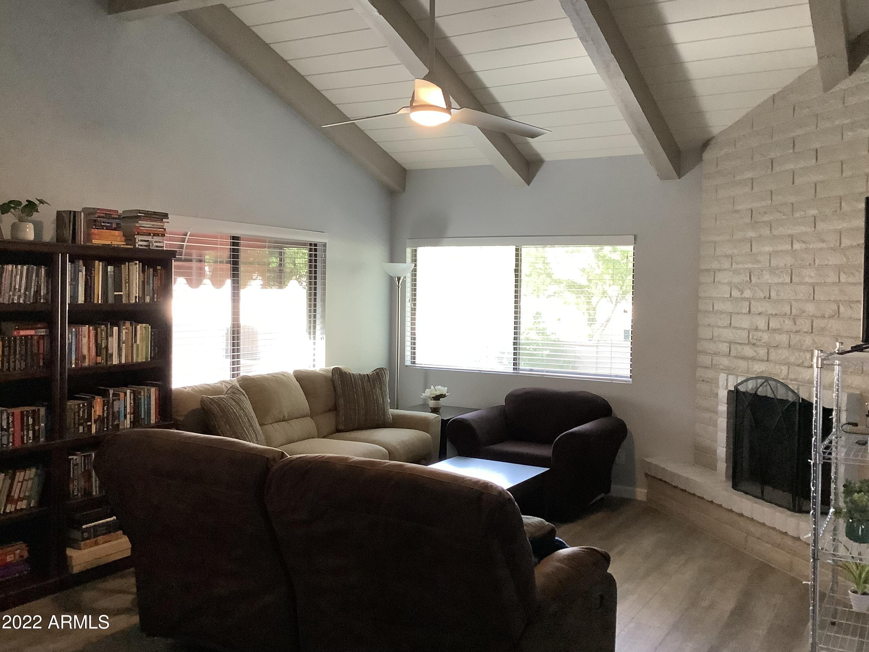 6465 N 77th Place