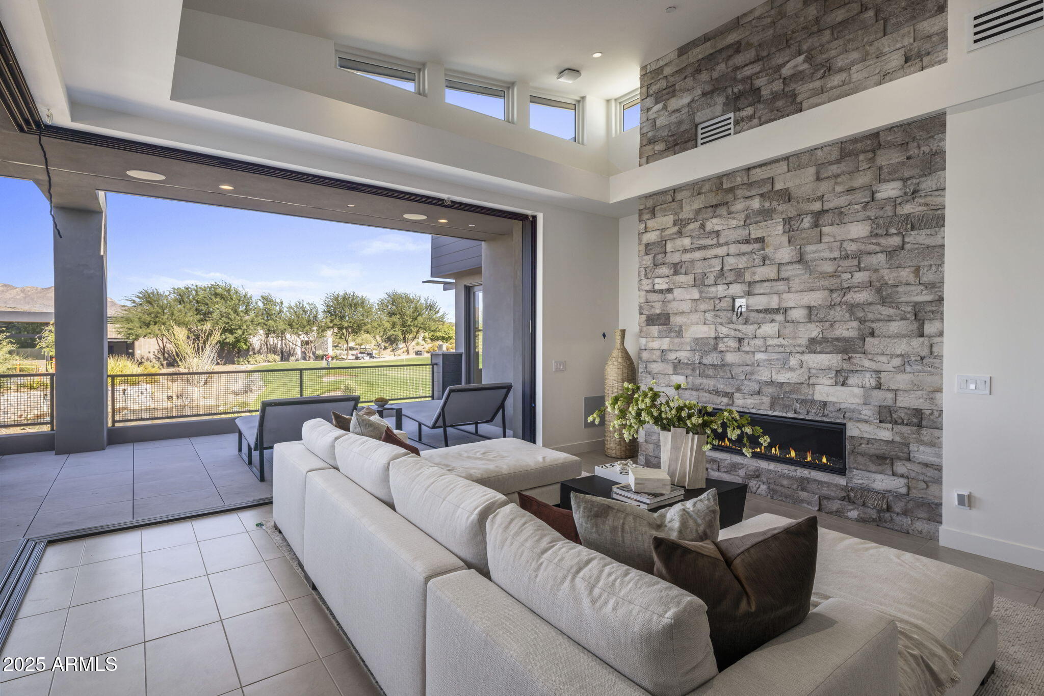 37200 N Cave Creek Road 2110