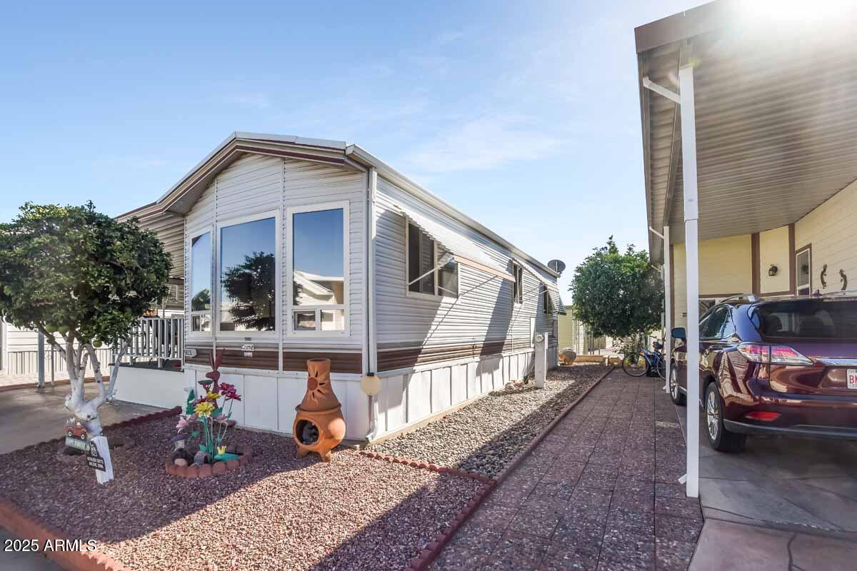 7750 E BROADWAY Road 823