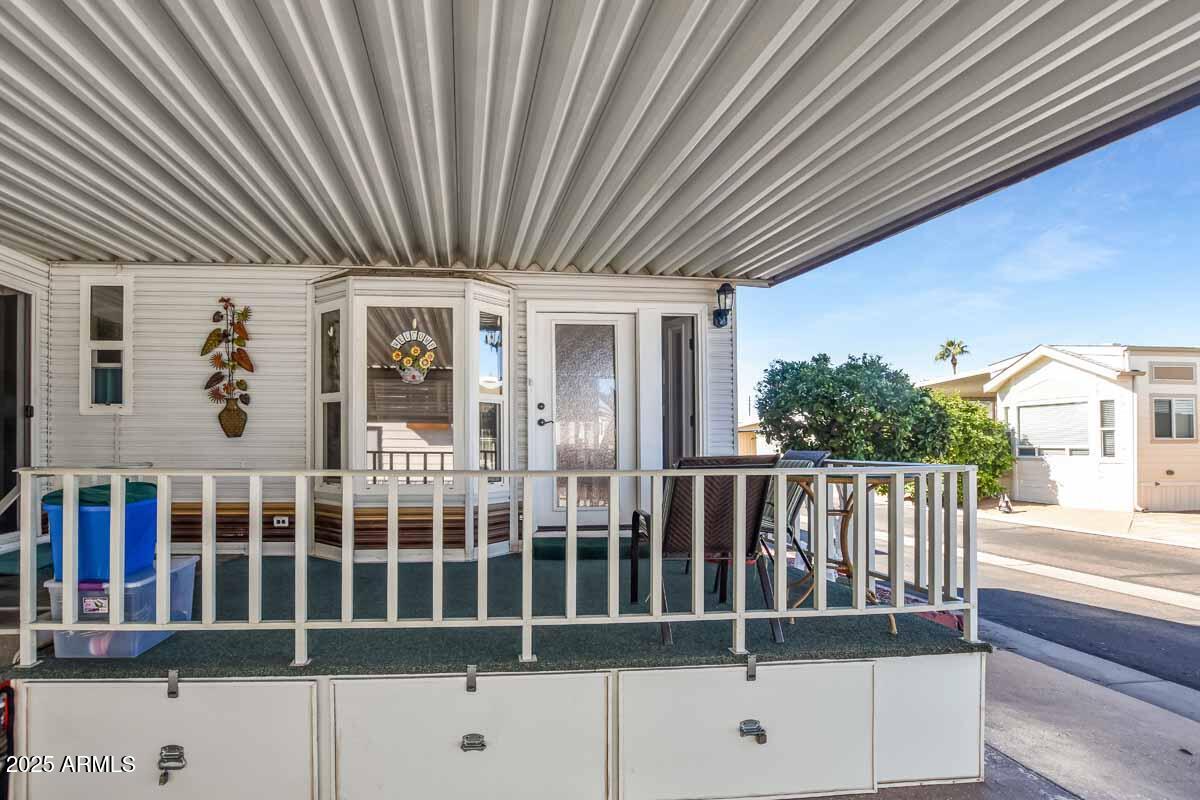 7750 E BROADWAY Road 823