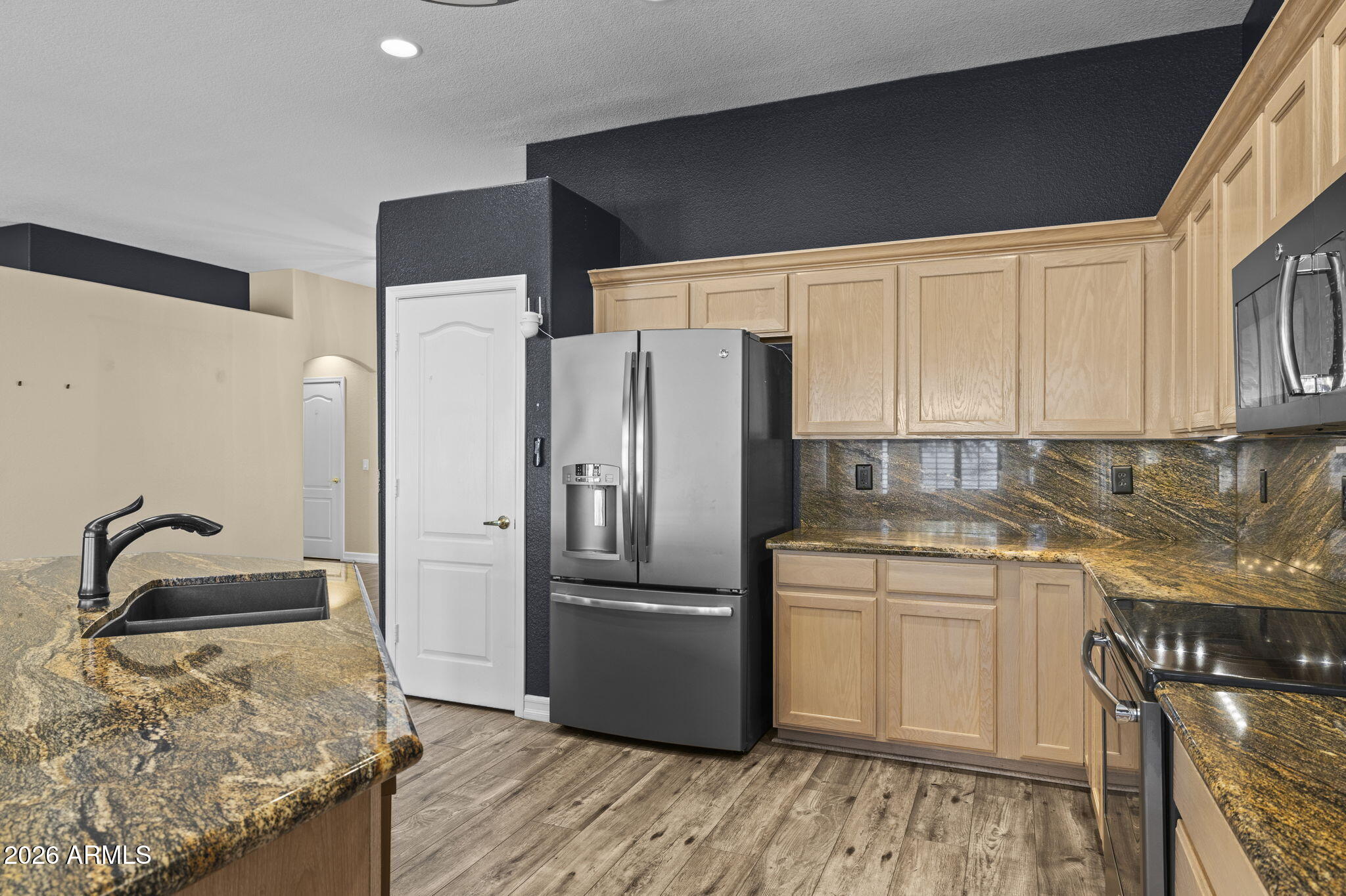 10884 W UTOPIA Road