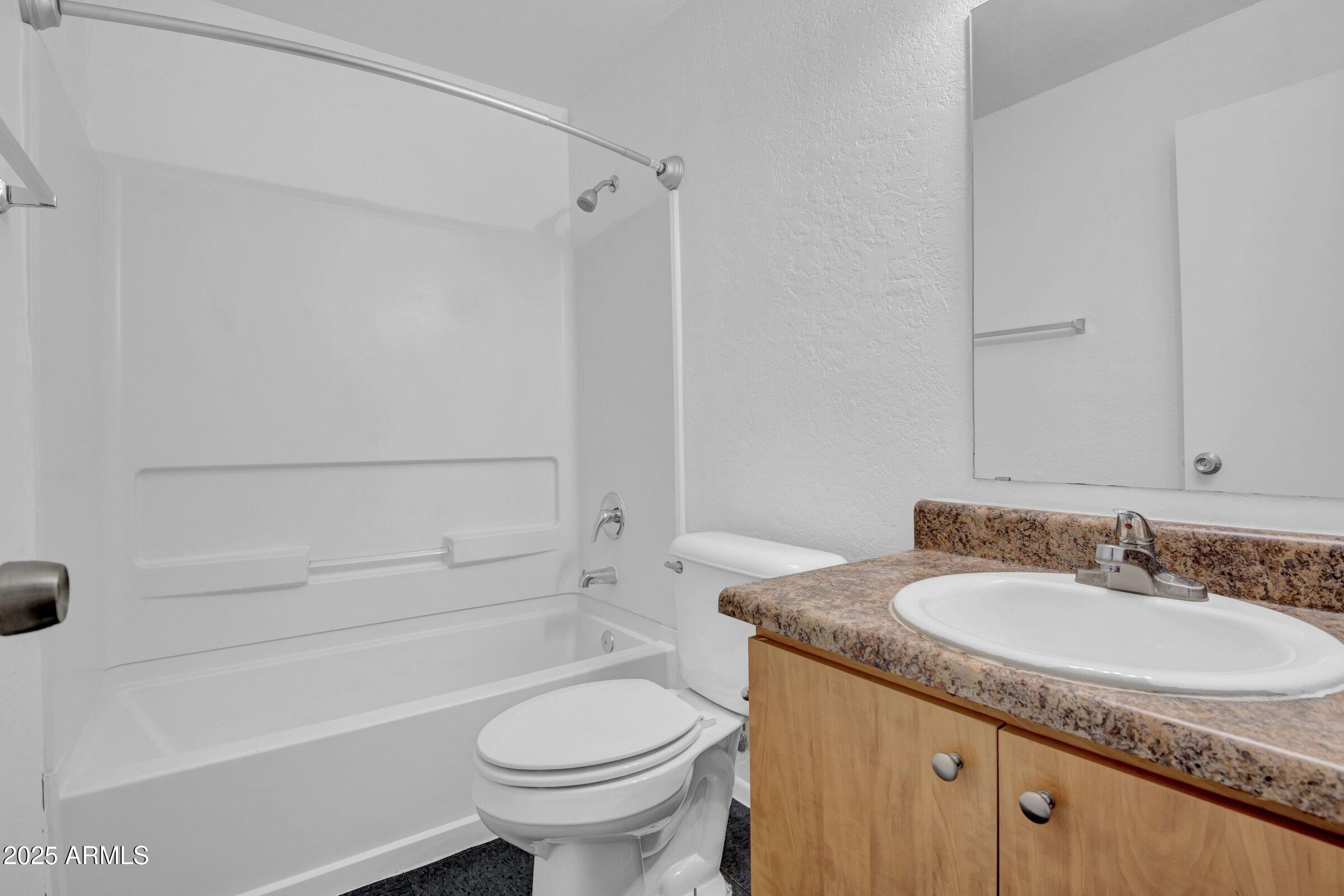 ROWLETT MANOR LOT 1 - Residential Income