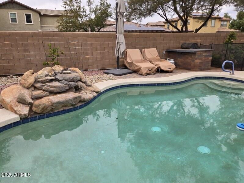 16376 W Roosevelt Street