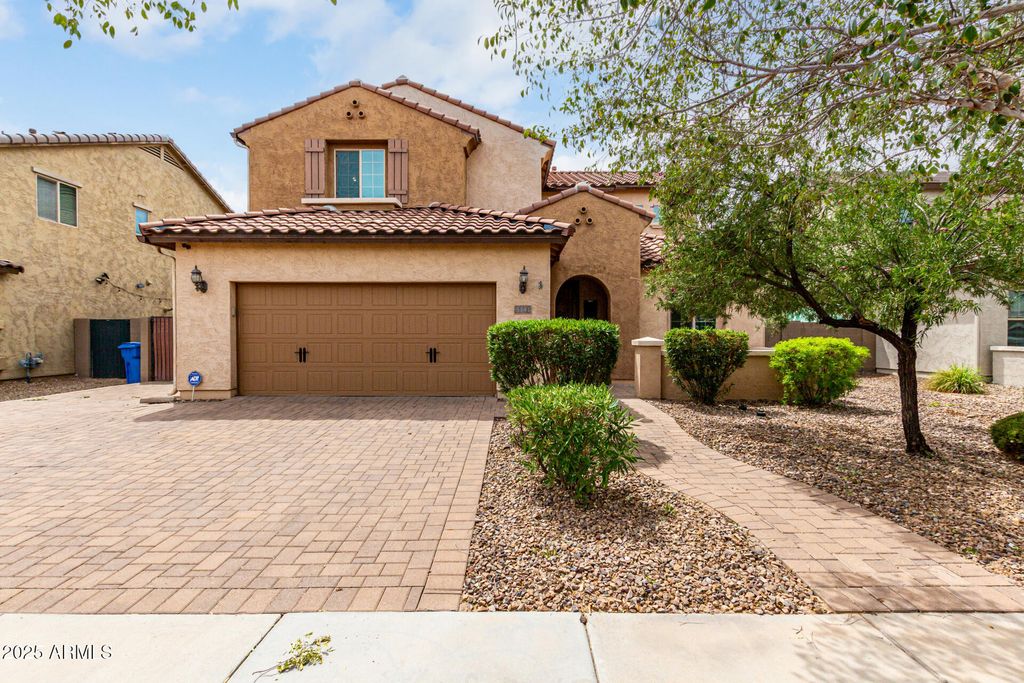 Photo of 3141 E Chisum Lane, Gilbert, AZ 85297 (MLS # 6912295)