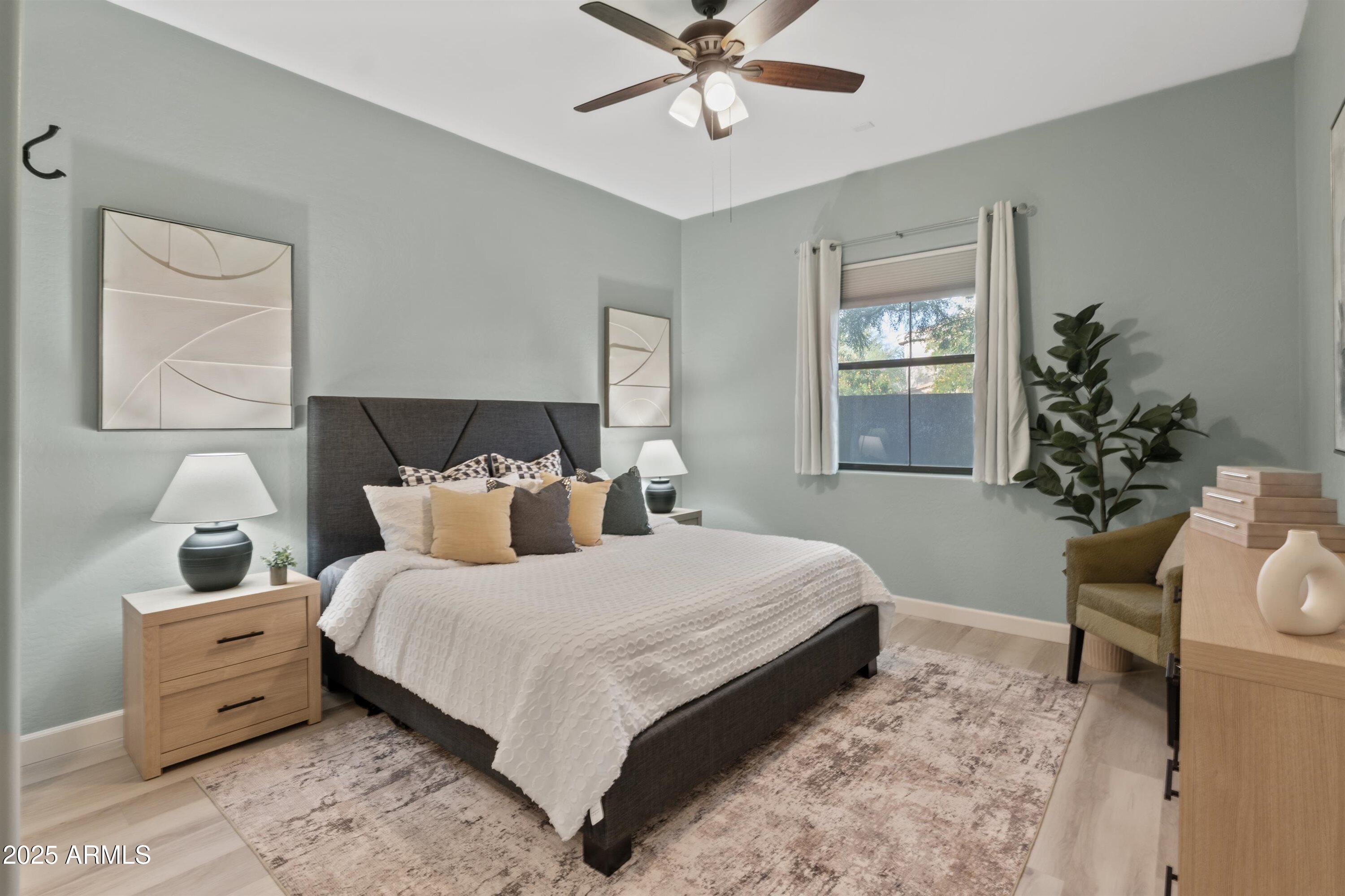 10055 N 142ND Street 1240