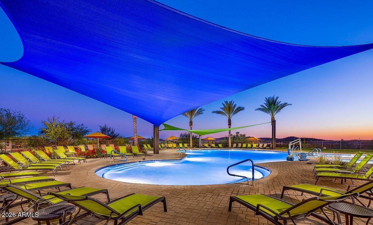 TRILOGY AT VISTANCIA - Residential