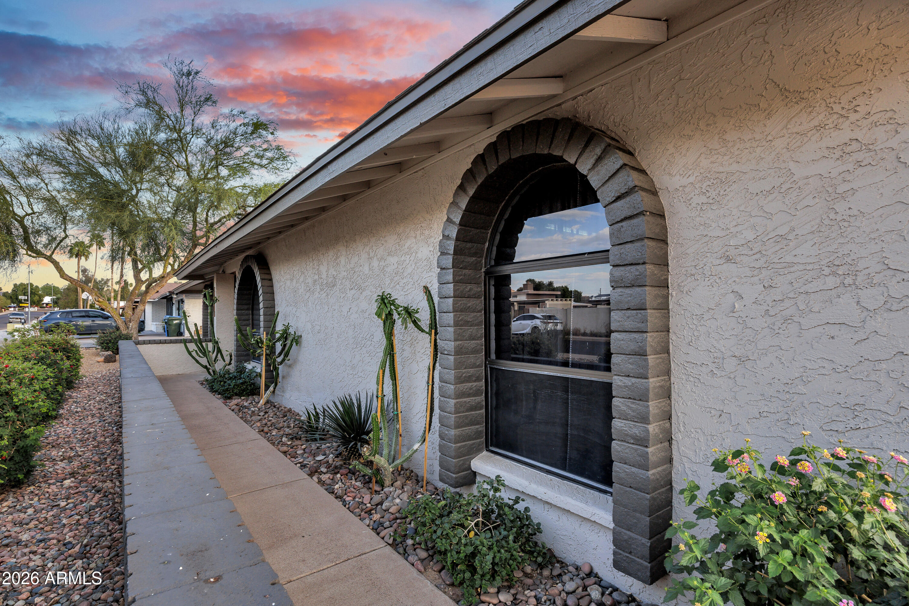 121 E Pershing Avenue