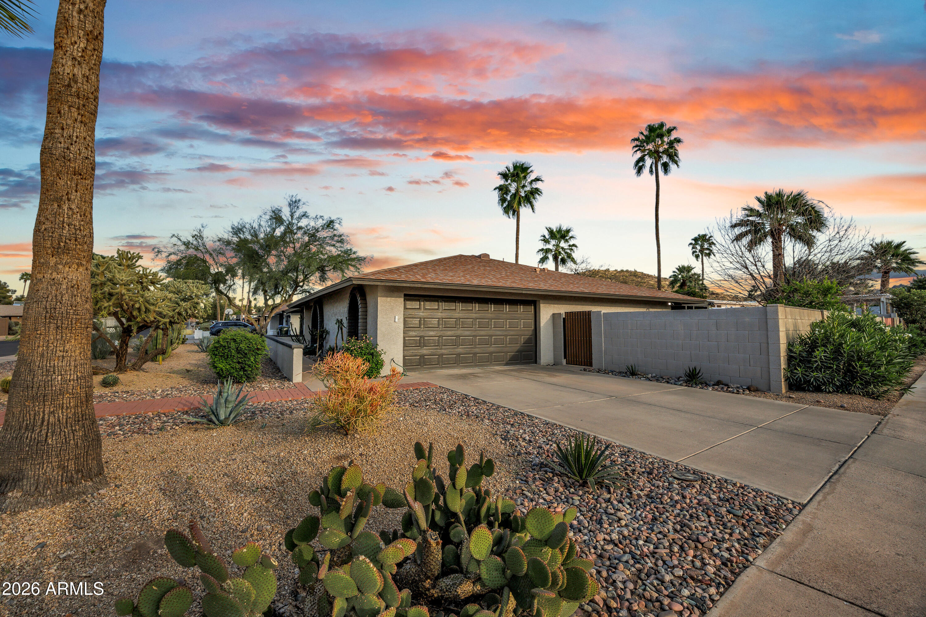 121 E Pershing Avenue