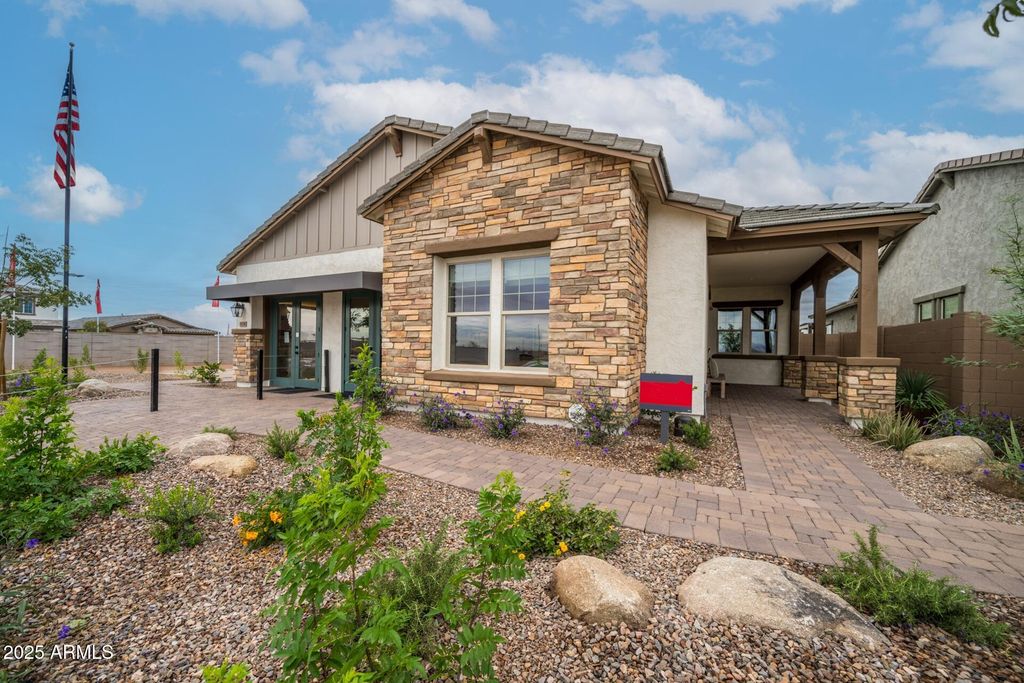 Photo of 3836 S Gladiolus Circle, Mesa, AZ 85212 (MLS # 6926504)