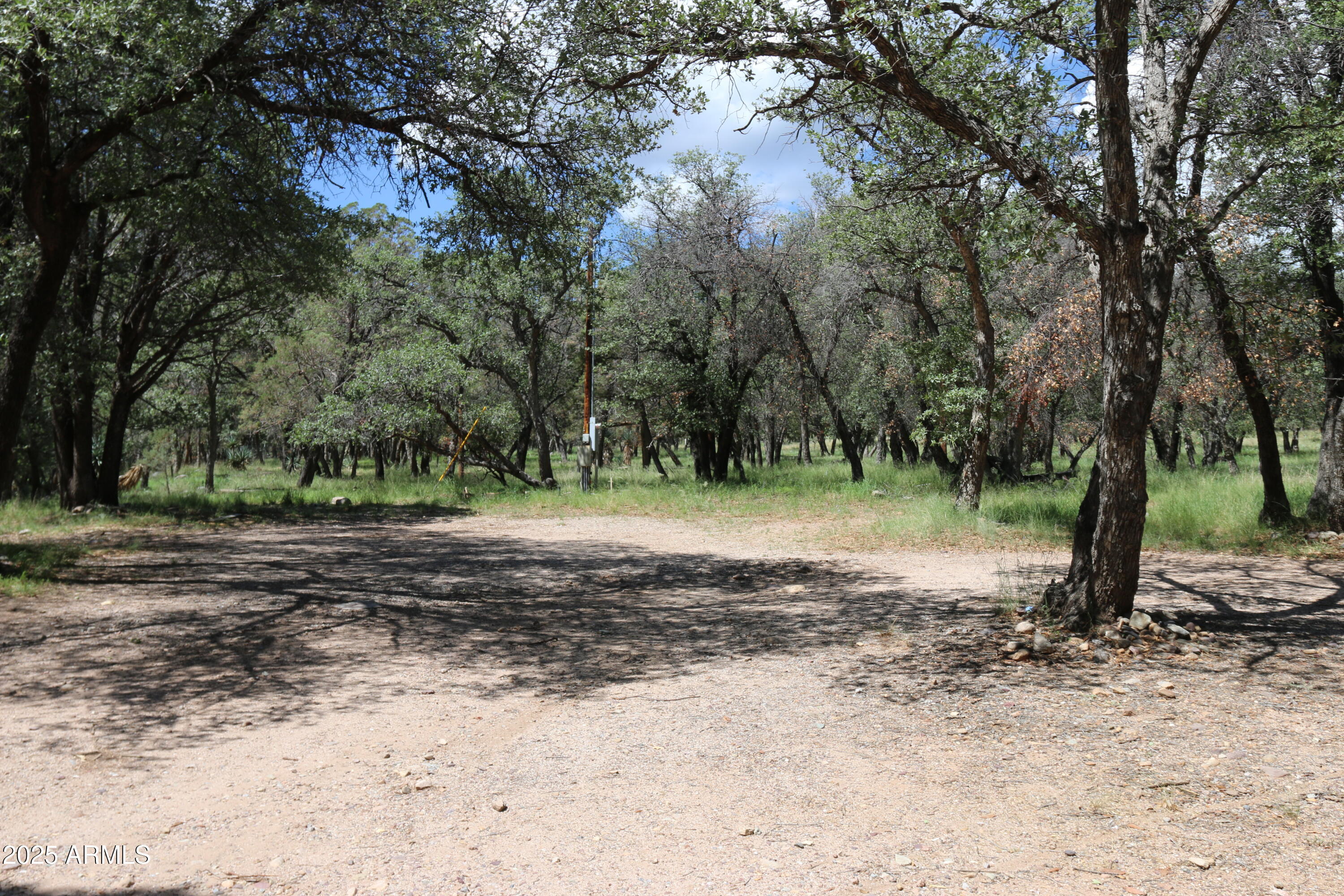 102 E RAMSEY CANYON Road