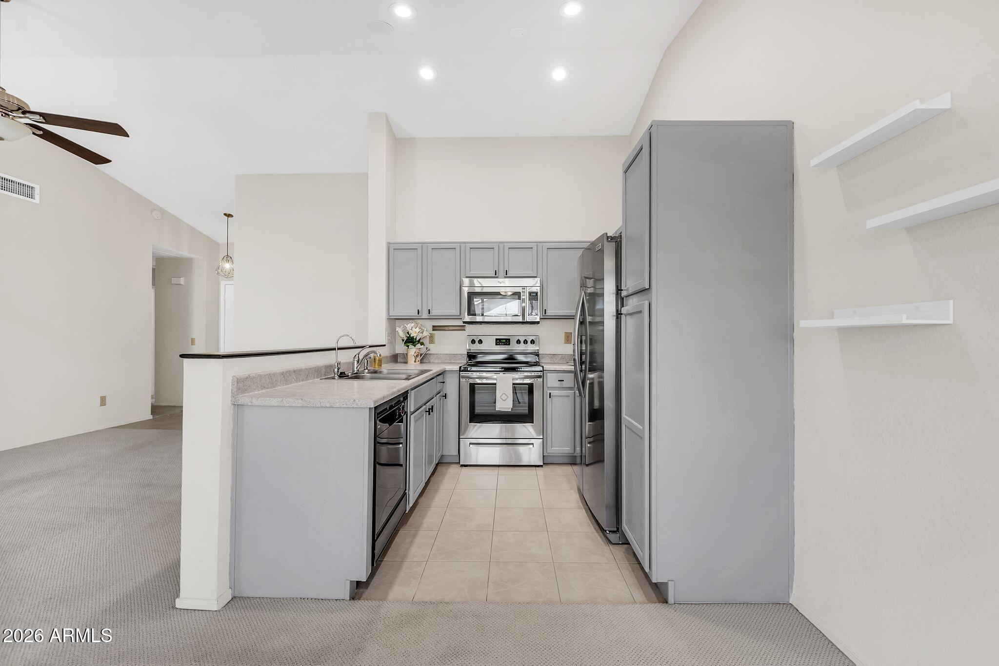 6901 S CORAL GABLE Drive