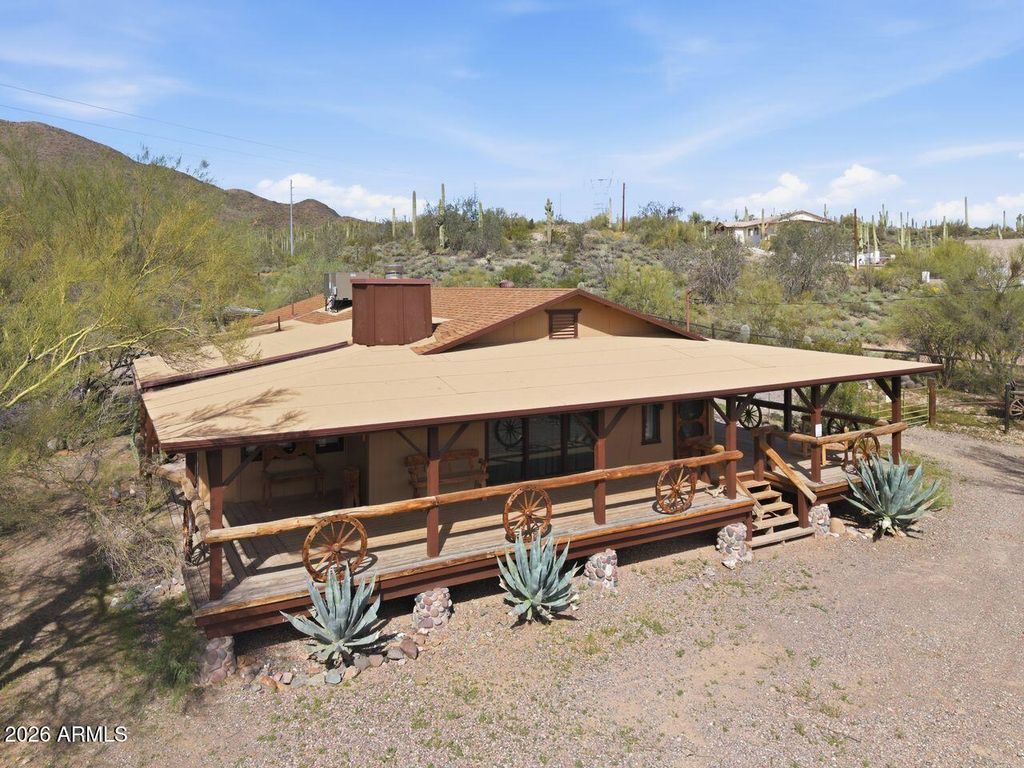 Photo of 44040 N 7th Avenue, New River, AZ 85087 (MLS # 6994326)
