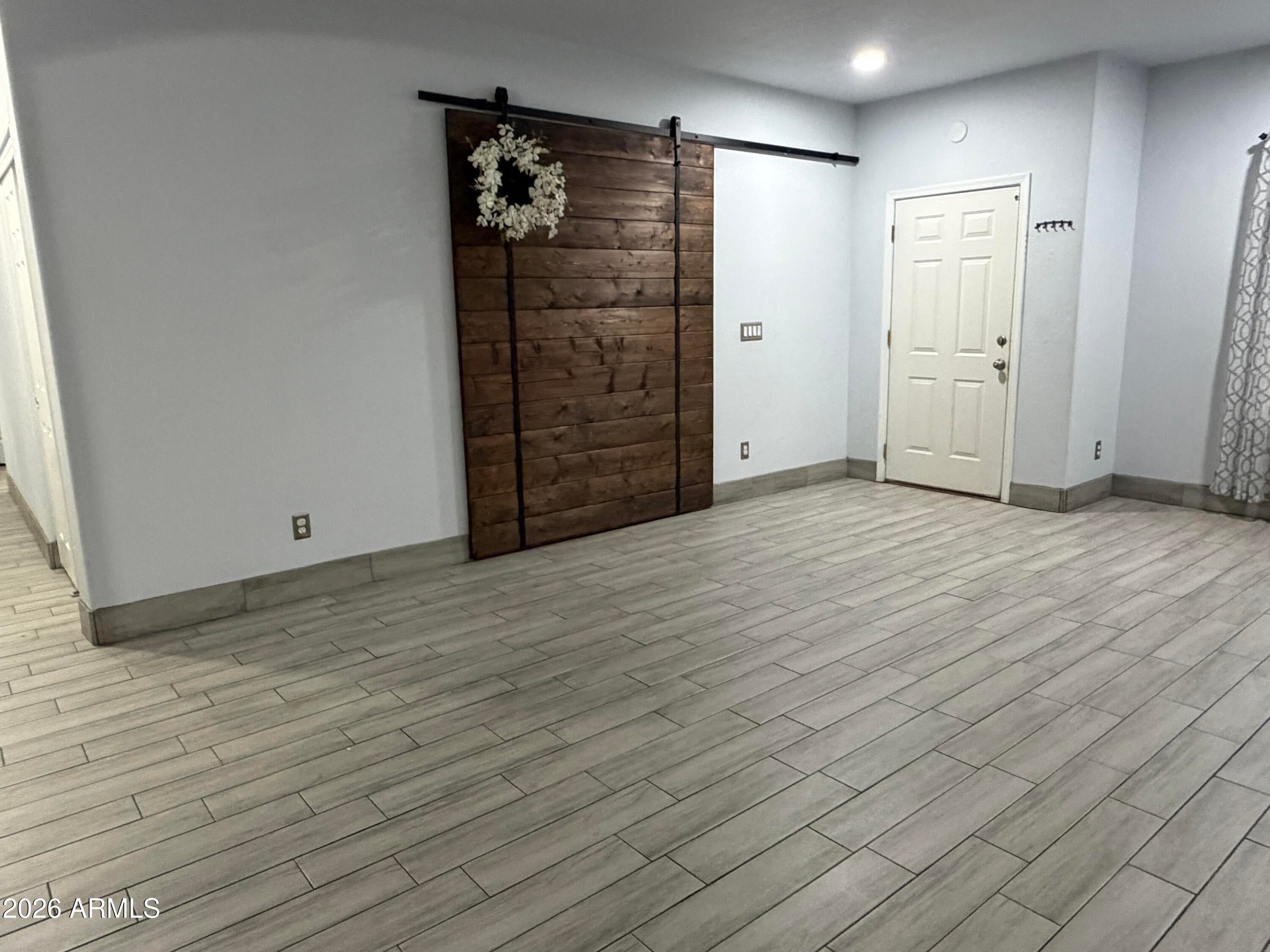 670 E PALO VERDE Street