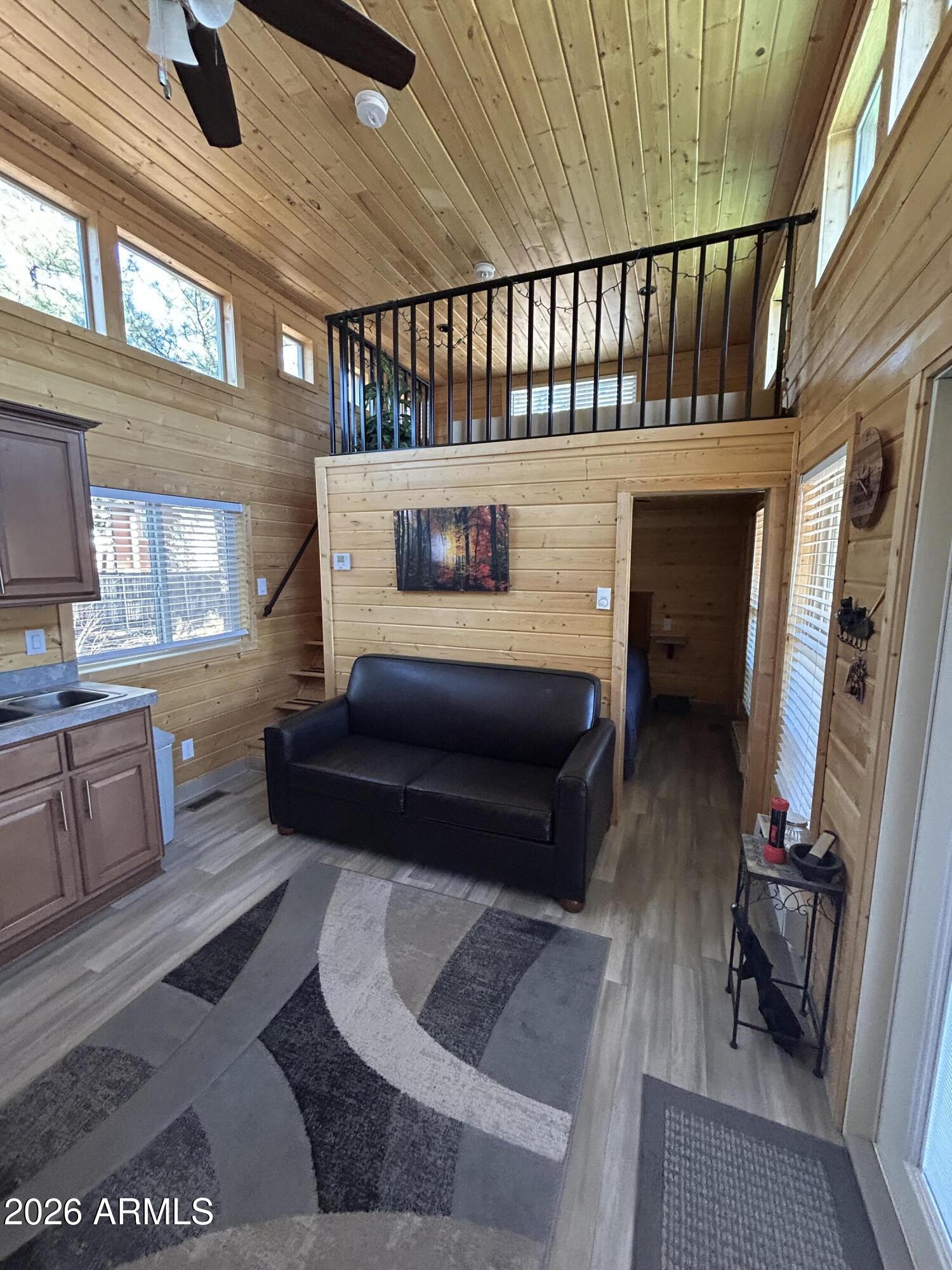 MOUNTAIN LODGES UNIT 3 PHASE 1 - Residential