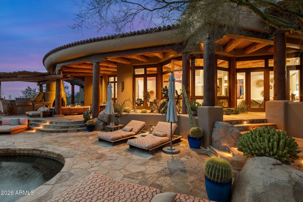 Photo of 8300 E Dixileta Drive #263, Scottsdale, AZ 85266 (MLS # 6933285)