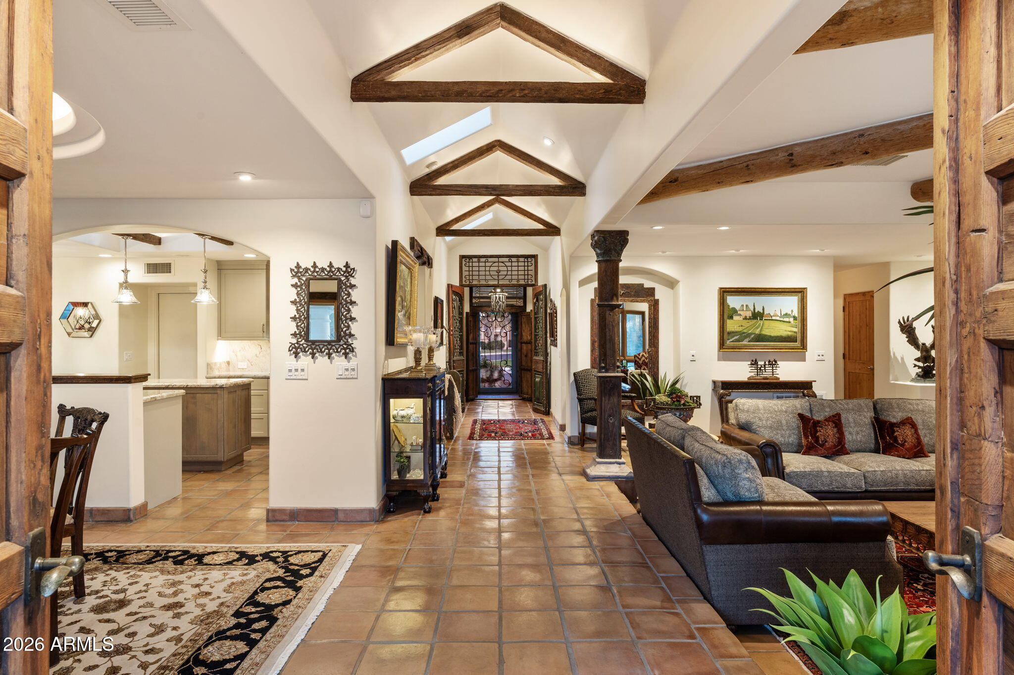 7806 N VIA DE FRONTERA --