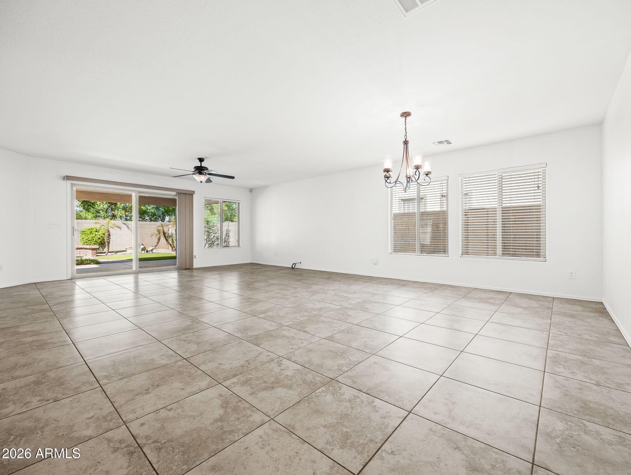 15772 W SHAW BUTTE Drive