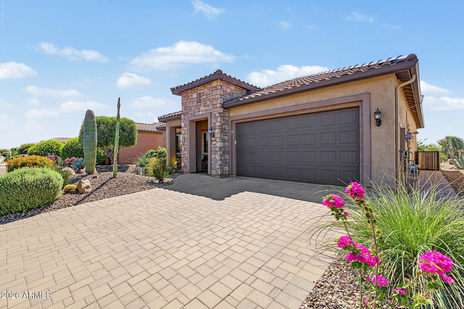 5935 W CACTUS WREN Way