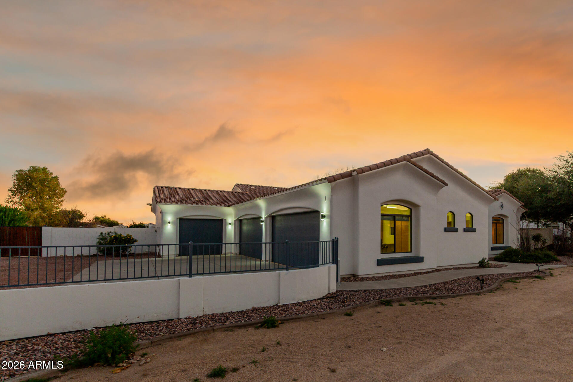 18915 W COLLEGE Drive