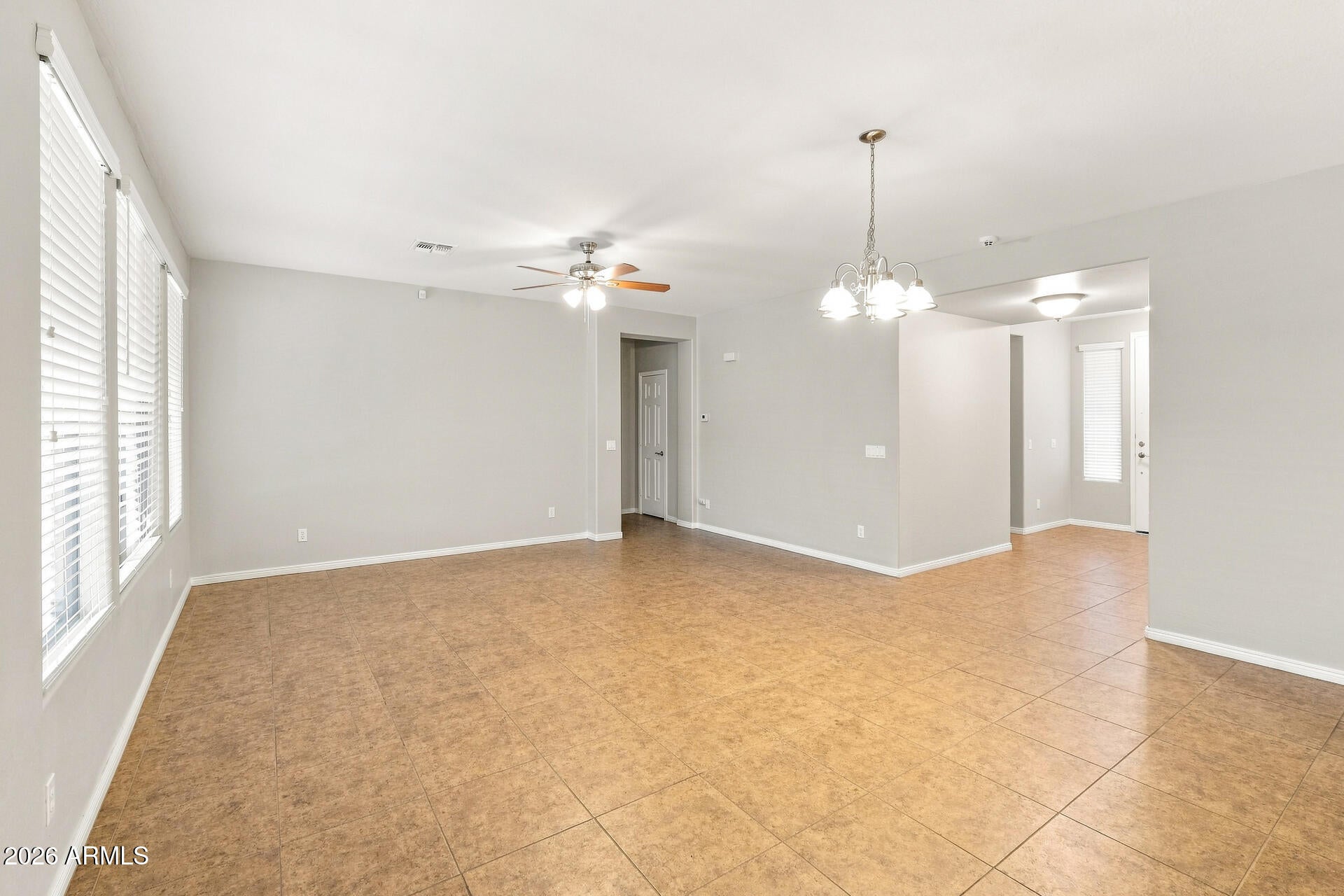 417 E CACTUS WREN Drive
