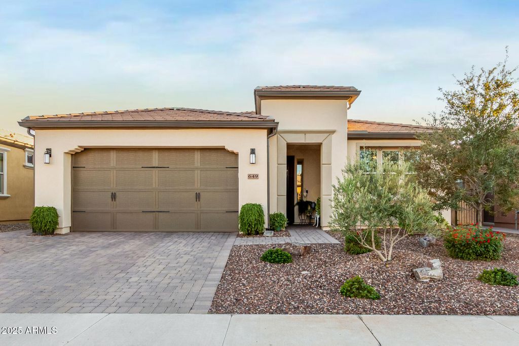 Photo of 649 E Veterans Way, Queen Creek, AZ 85140 (MLS # 6952123)