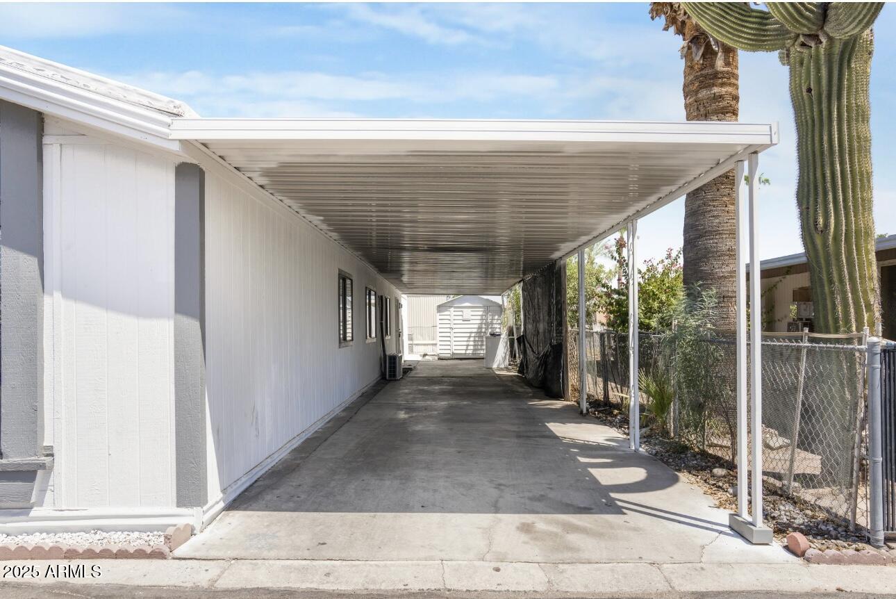 805 N Dysart Road 33