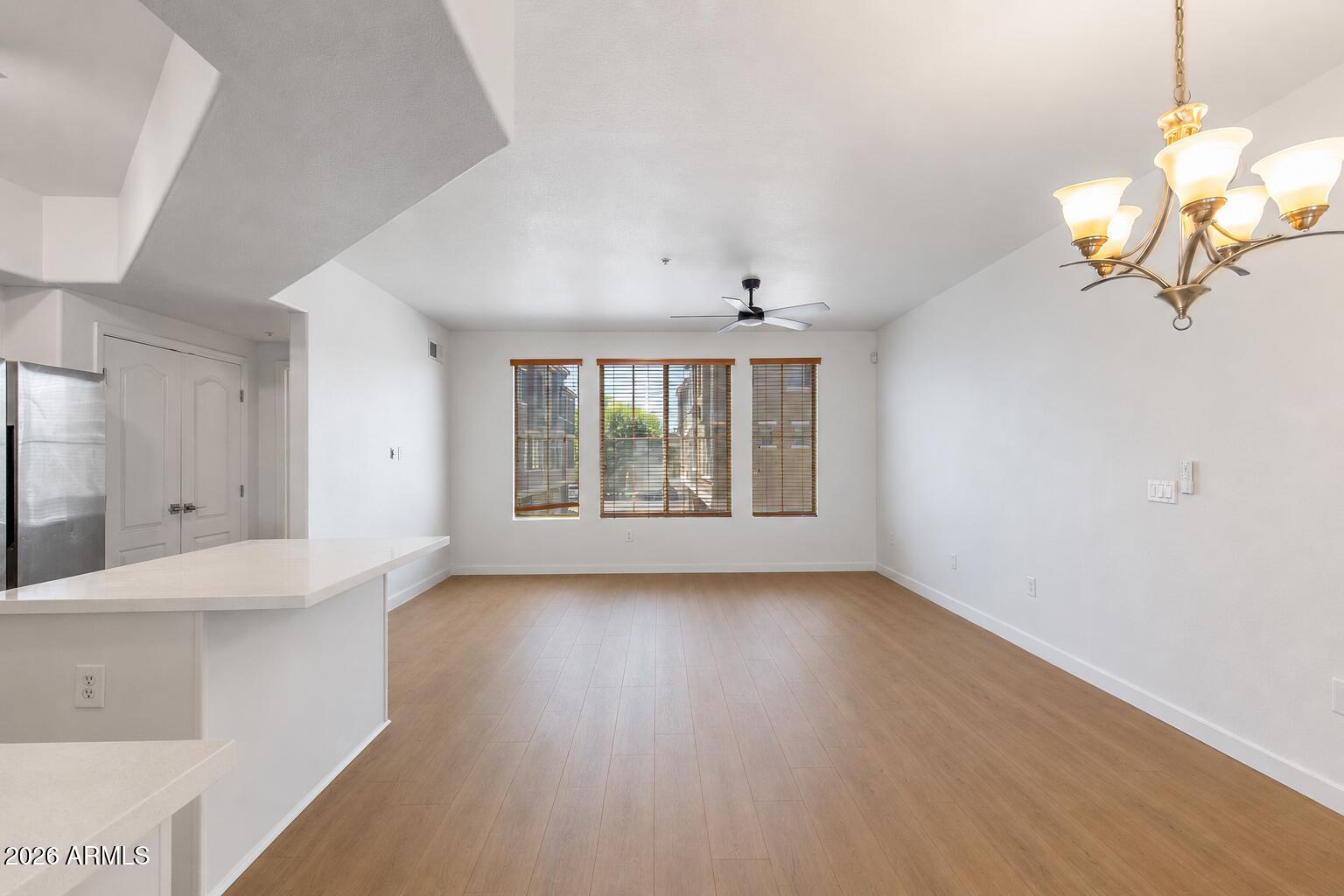 2401 E RIO SALADO Parkway 1040