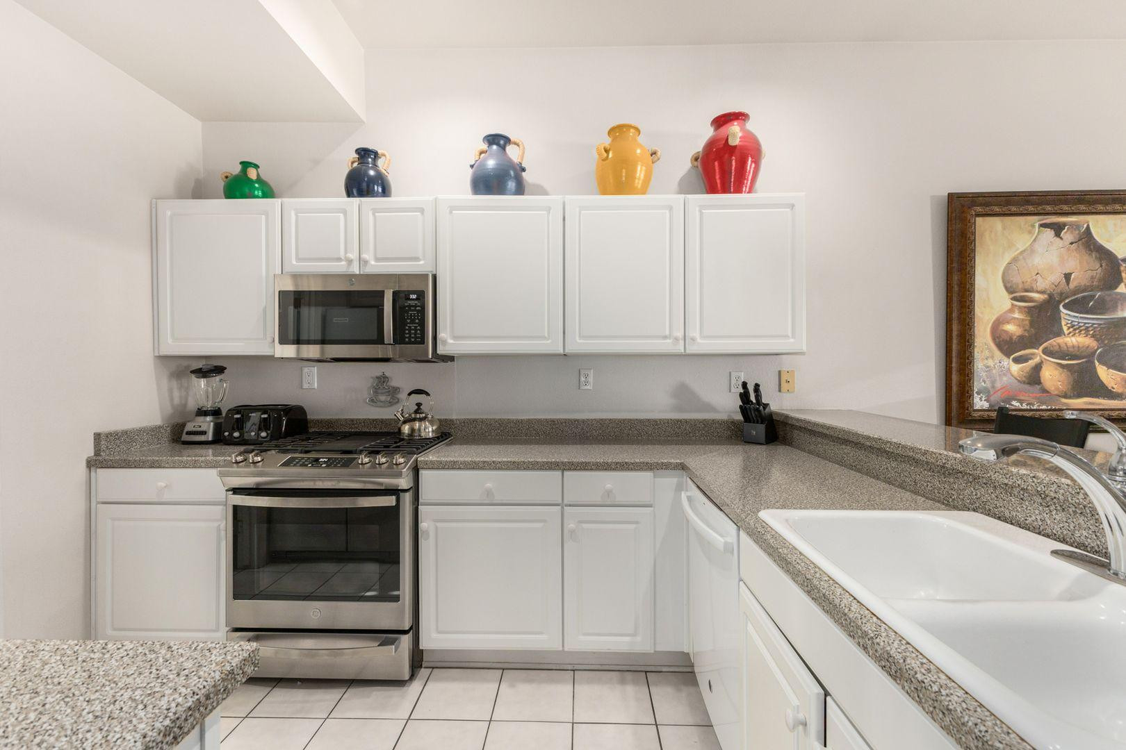 8270 N Hayden Road 2043