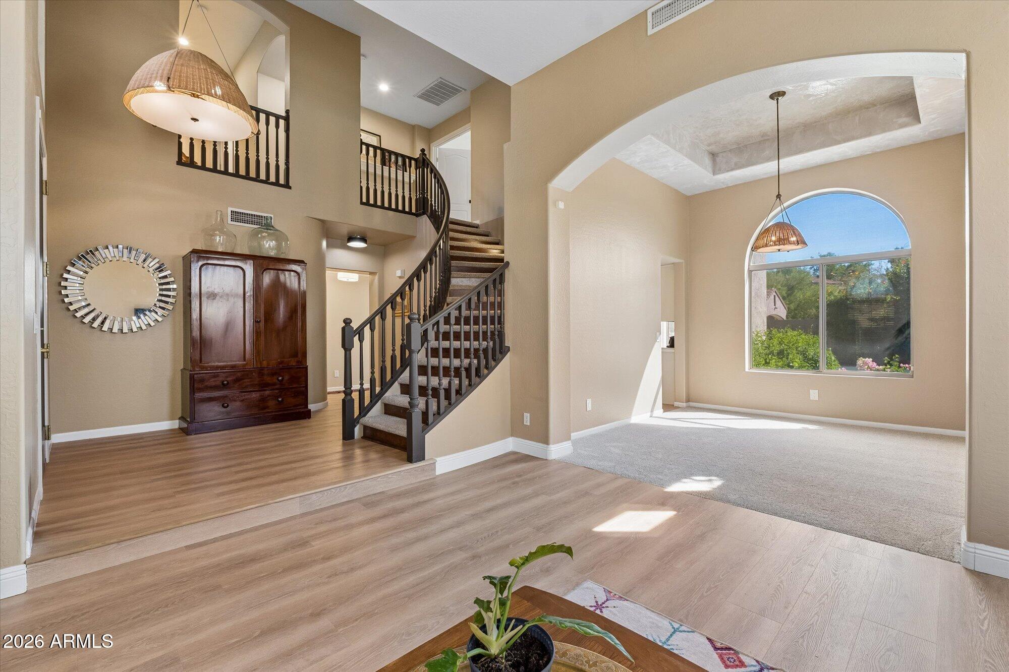 289 E HORSESHOE Avenue