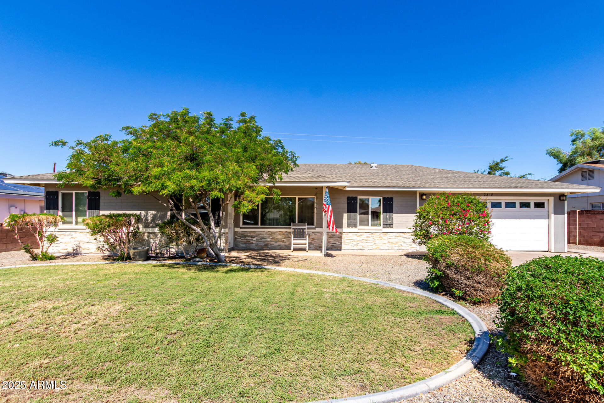 2418 W GREENBRIAR Drive