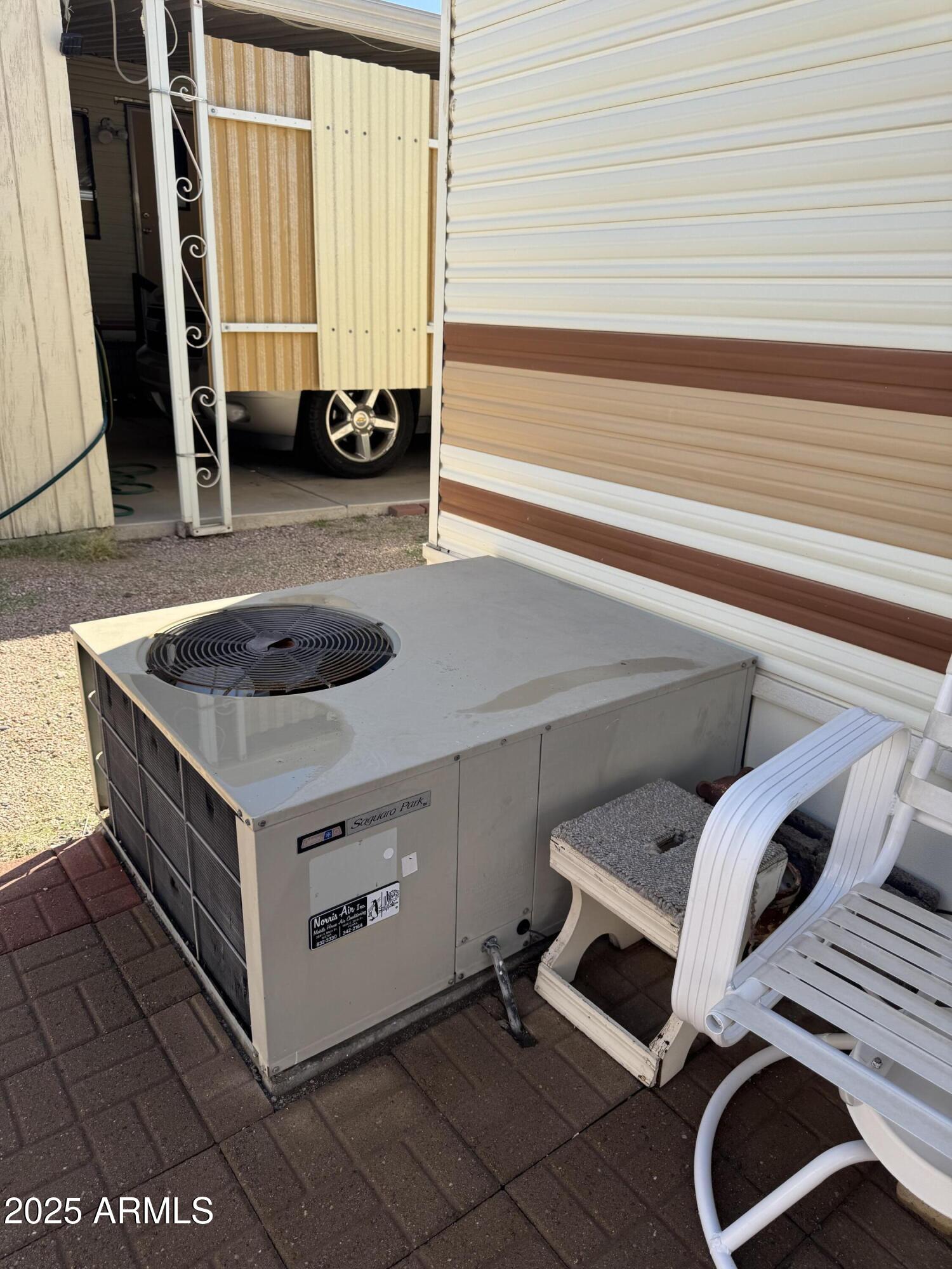 146 N MERRILL Road 118