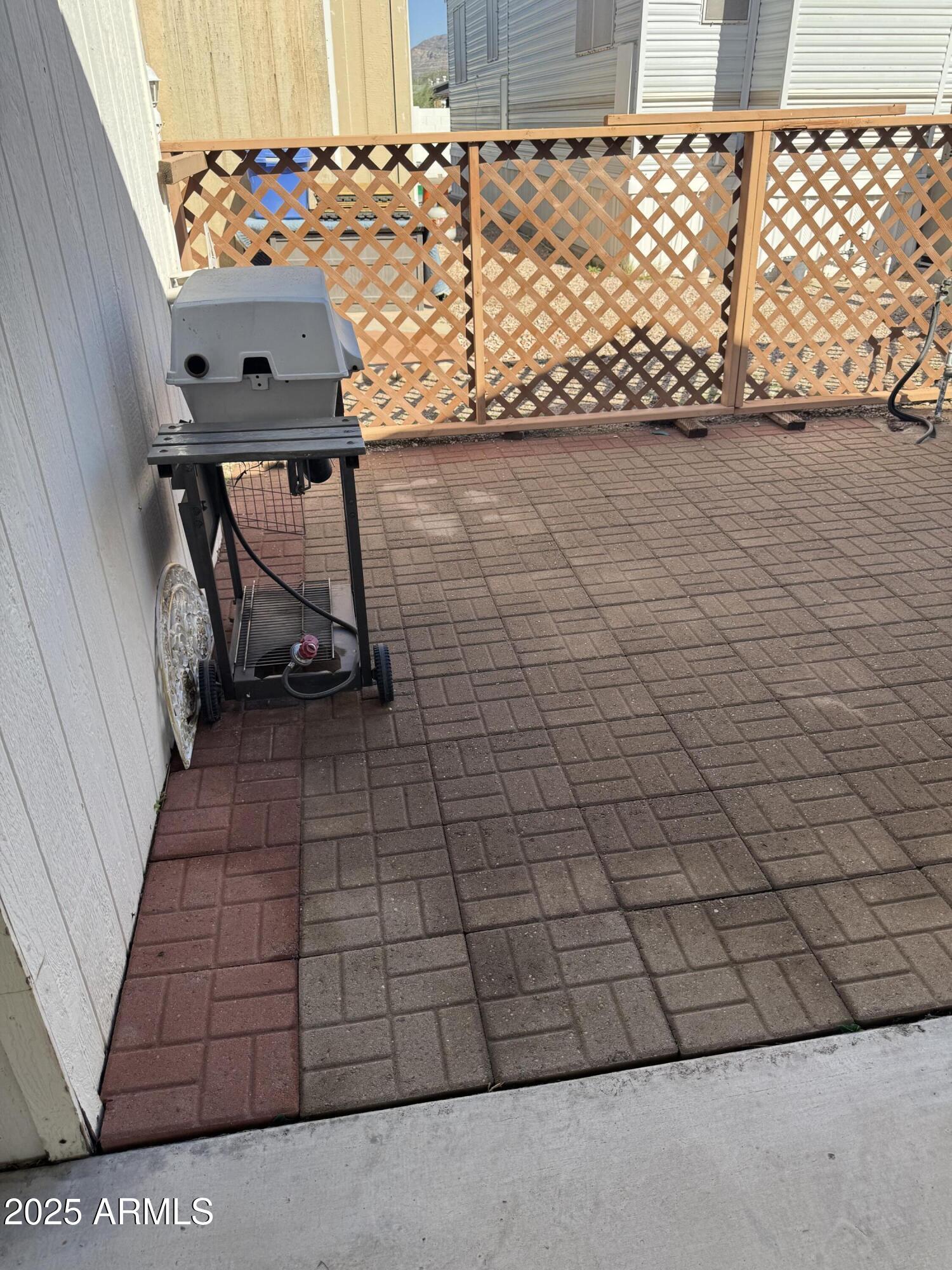 146 N MERRILL Road 118