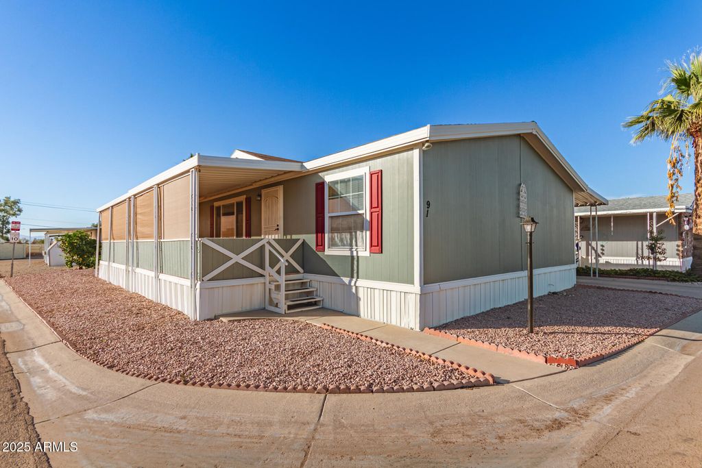 Photo of 7810 W Peoria Avenue #91, Peoria, AZ 85345 (MLS # 6959217)