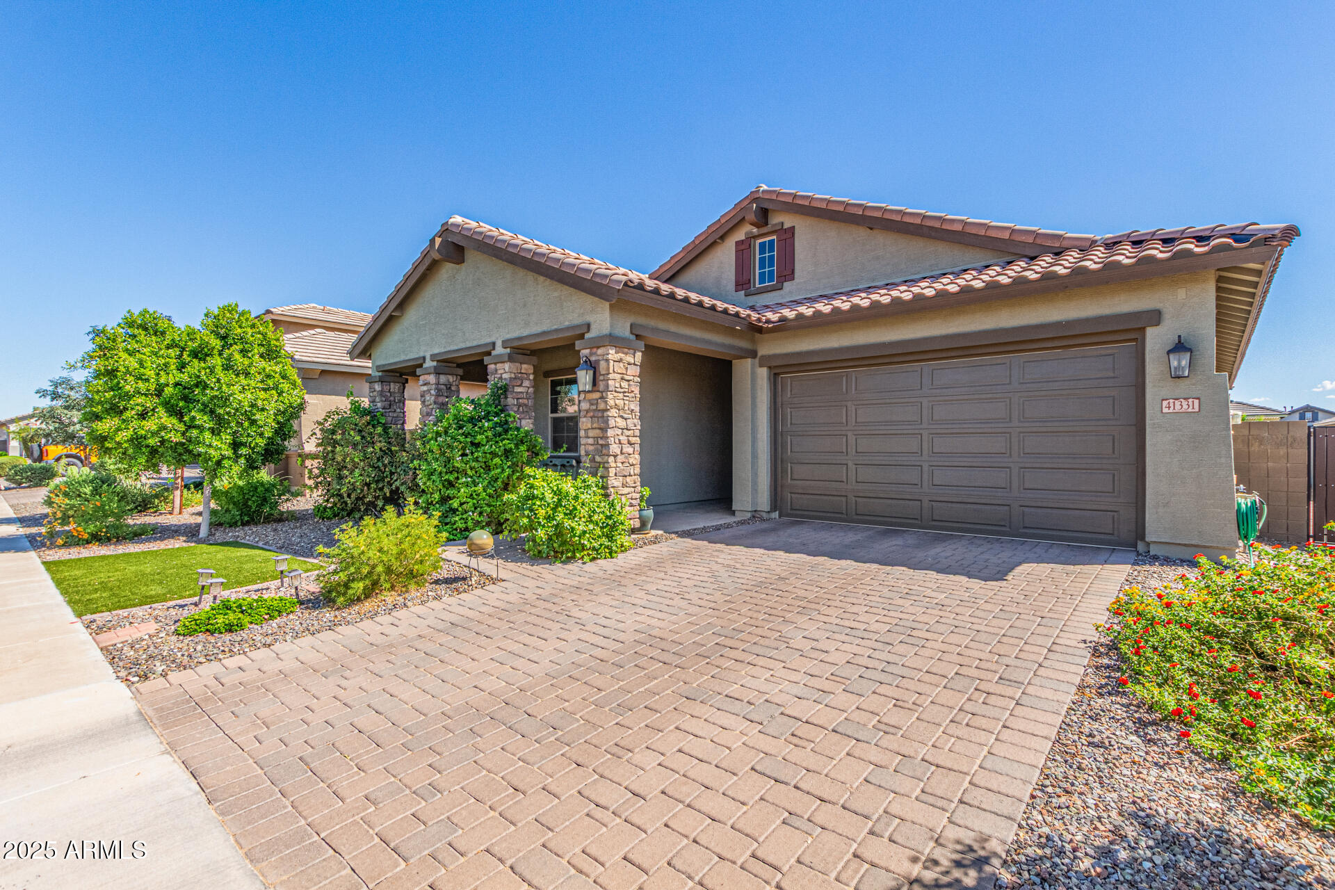 41331 W Centennial Drive