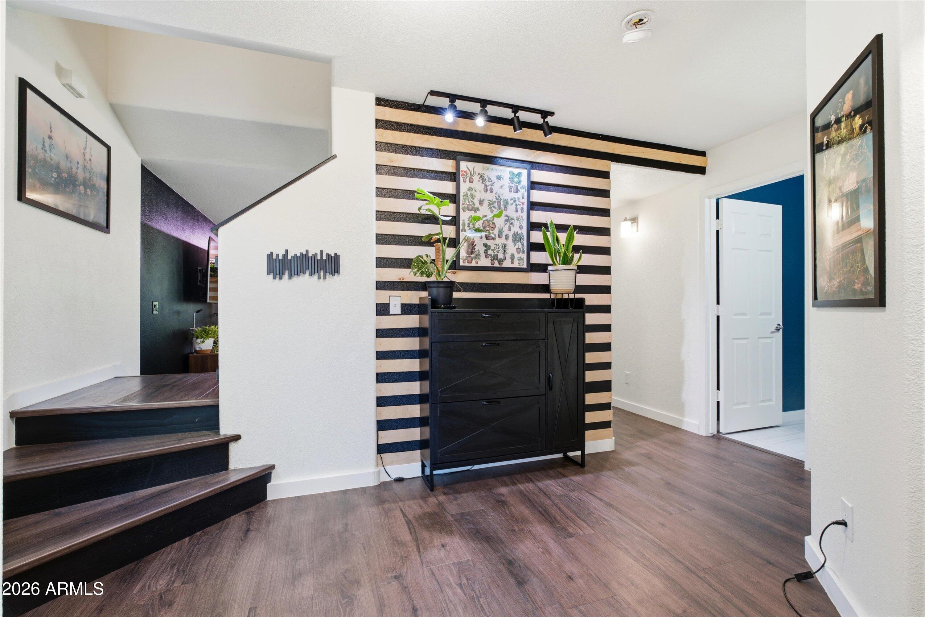 Properties 4 42443 W HILLMAN Drive