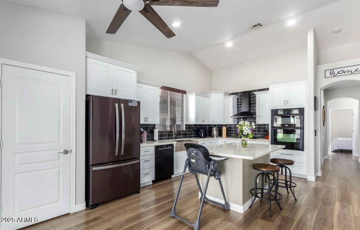 Litchfield Park, Arizona 85340, United States, 3 Bedrooms Bedrooms, ,2 BathroomsBathrooms,Residential,Pending,123704