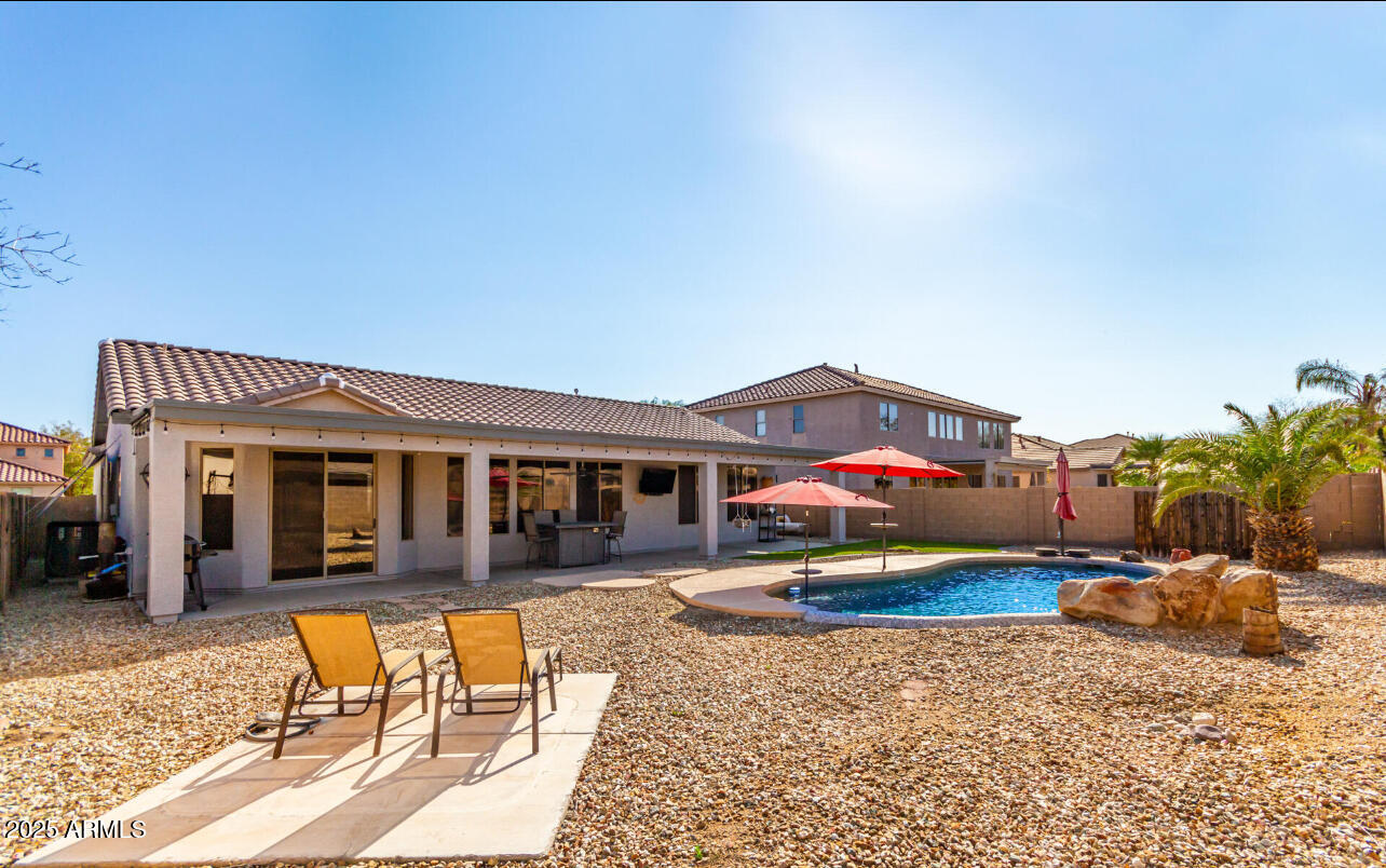 Litchfield Park, Arizona 85340, United States, 3 Bedrooms Bedrooms, ,2 BathroomsBathrooms,Residential,Pending,123704