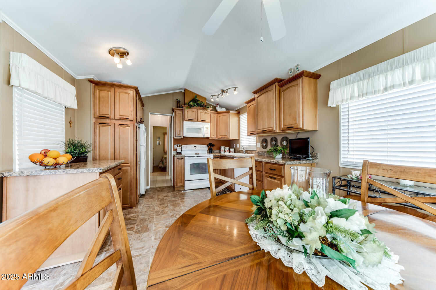 17200 W BELL Road 866