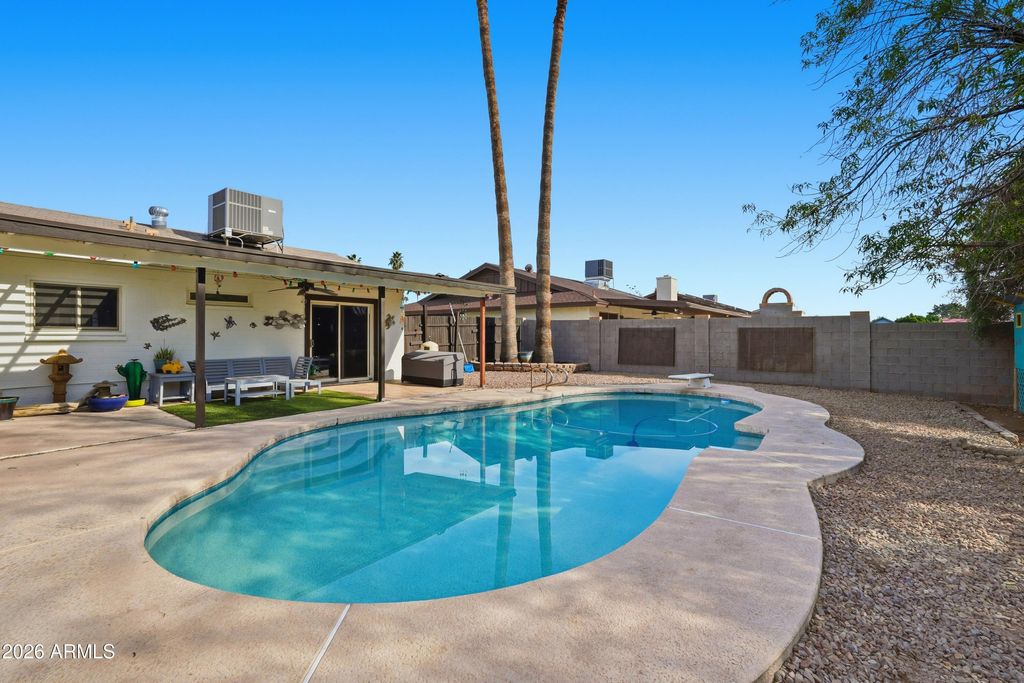 Photo of 835 E Garnet Avenue, Mesa, AZ 85204 (MLS # 6969234)