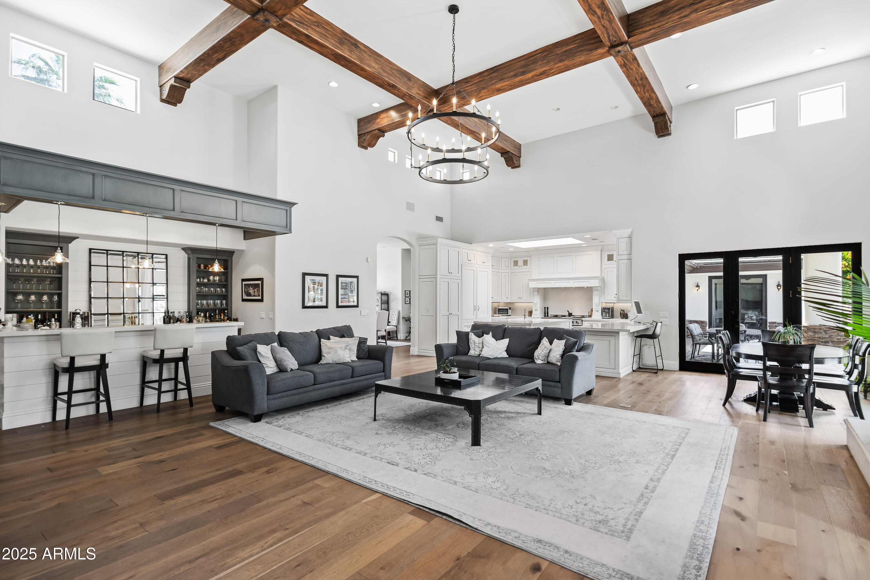 5051 E LAFAYETTE Boulevard