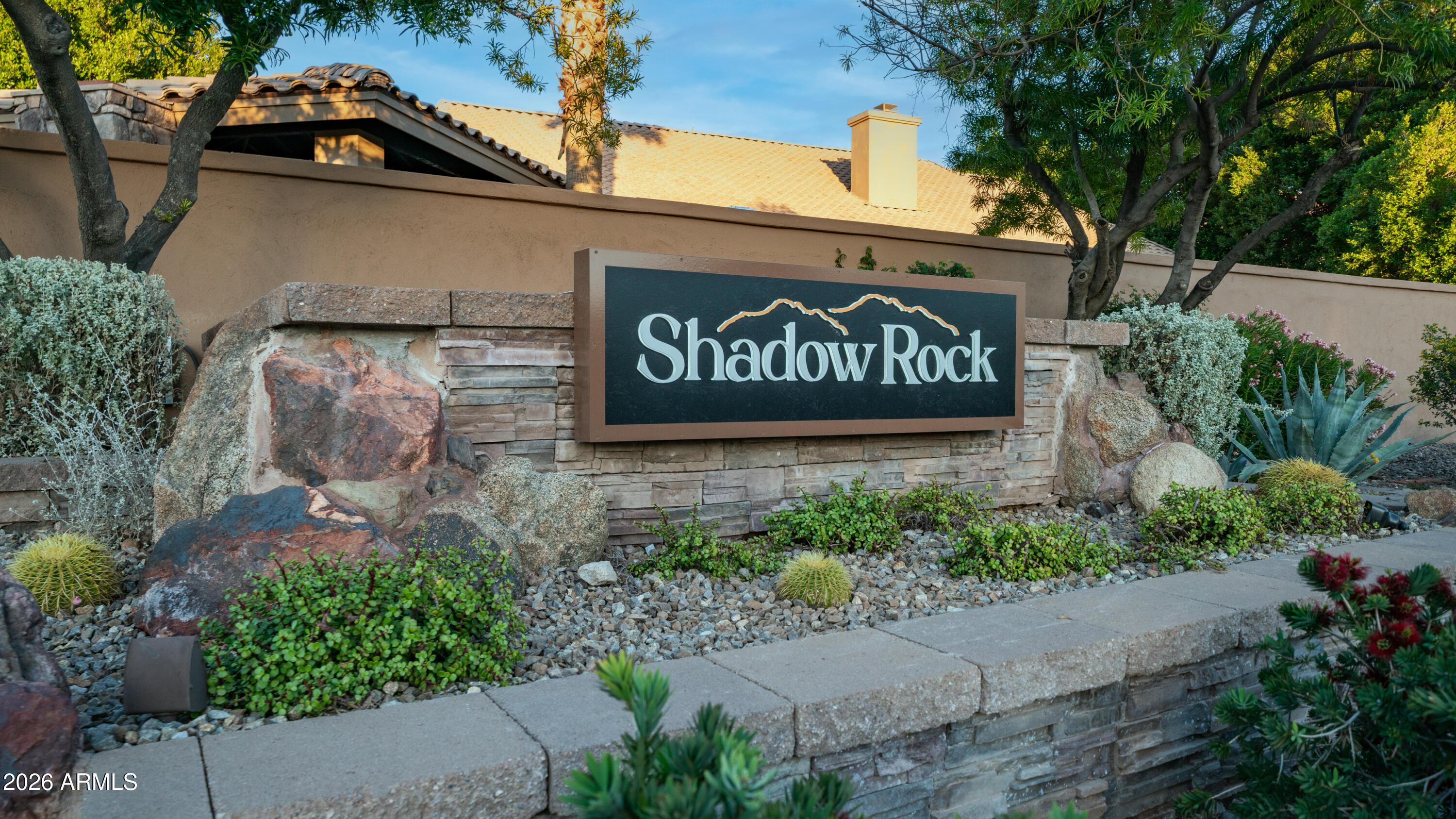 1467 E AMBERWOOD Drive