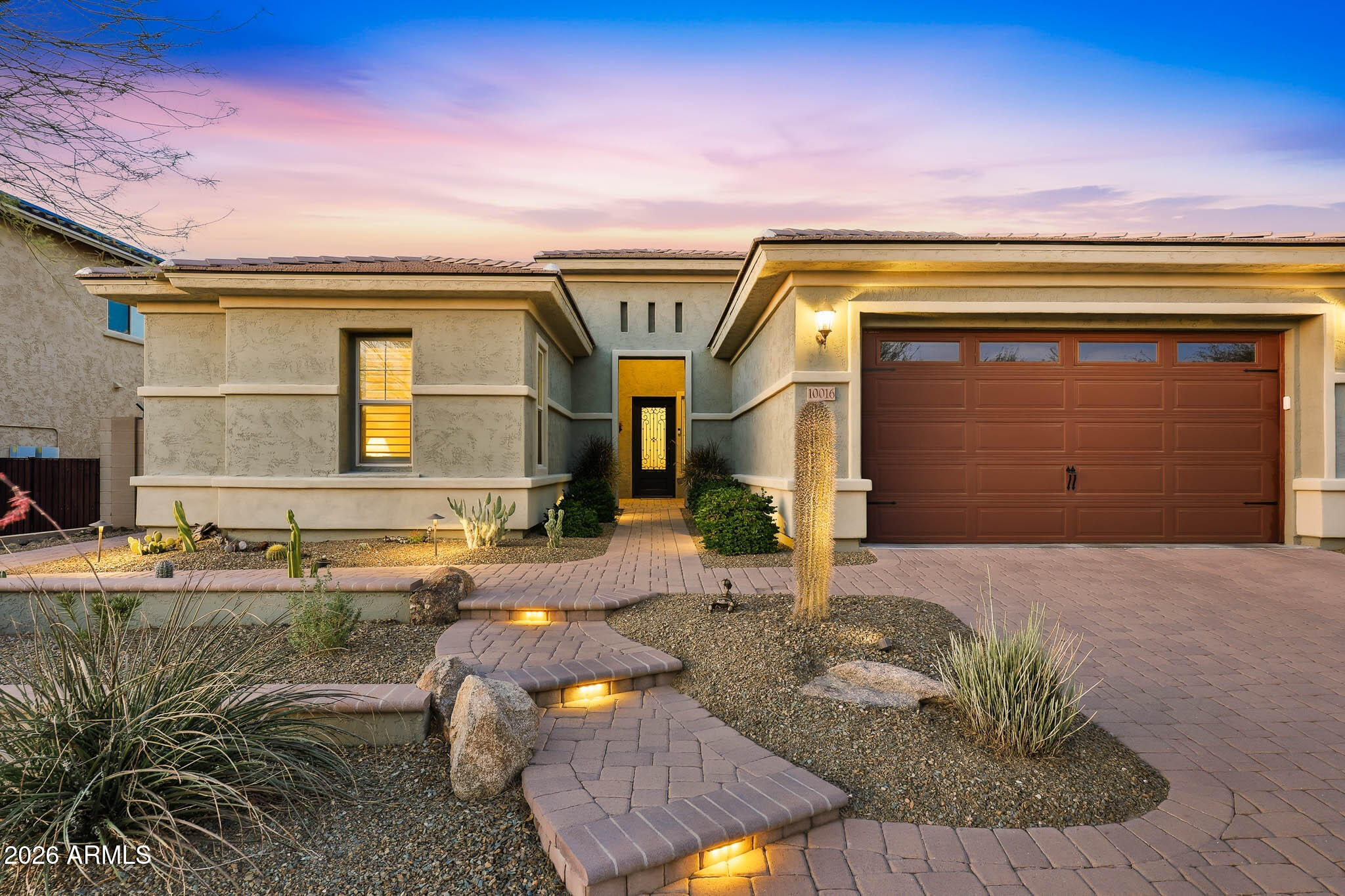 10016 W WHITE FEATHER Lane