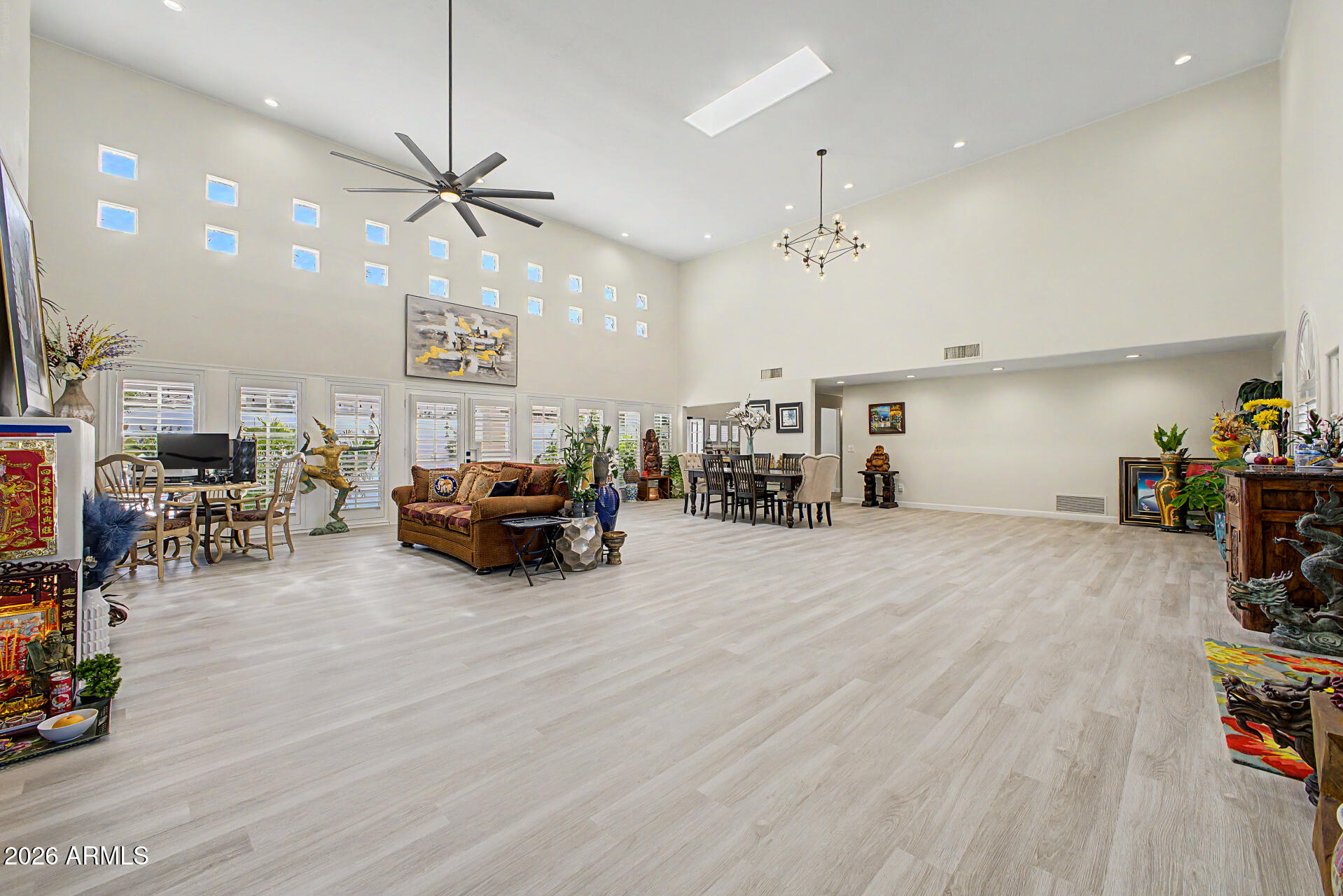 Properties 4 5345 E MCLELLAN Road 107