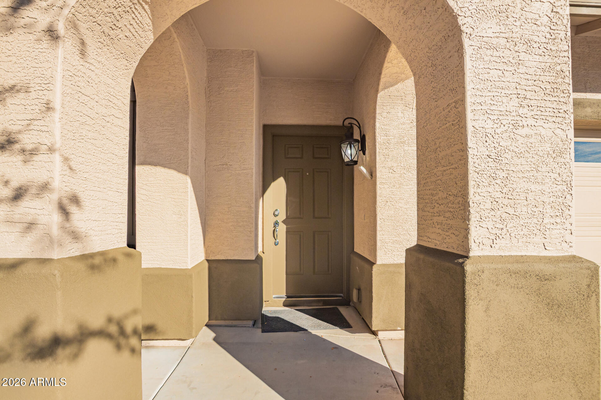 2874 E ISAIAH Avenue