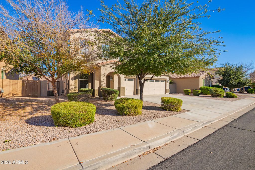 Photo of 2874 E Isaiah Avenue, Gilbert, AZ 85298 (MLS # 6970268)