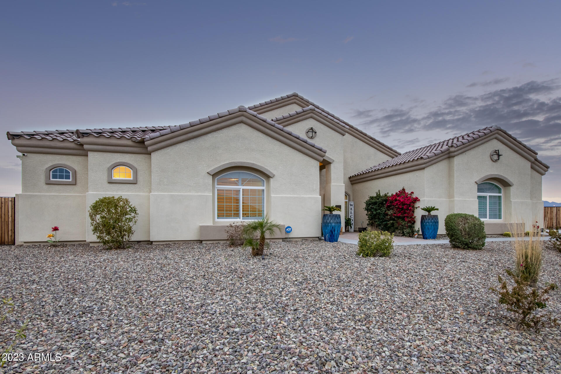 13621 W TUCKEY Court