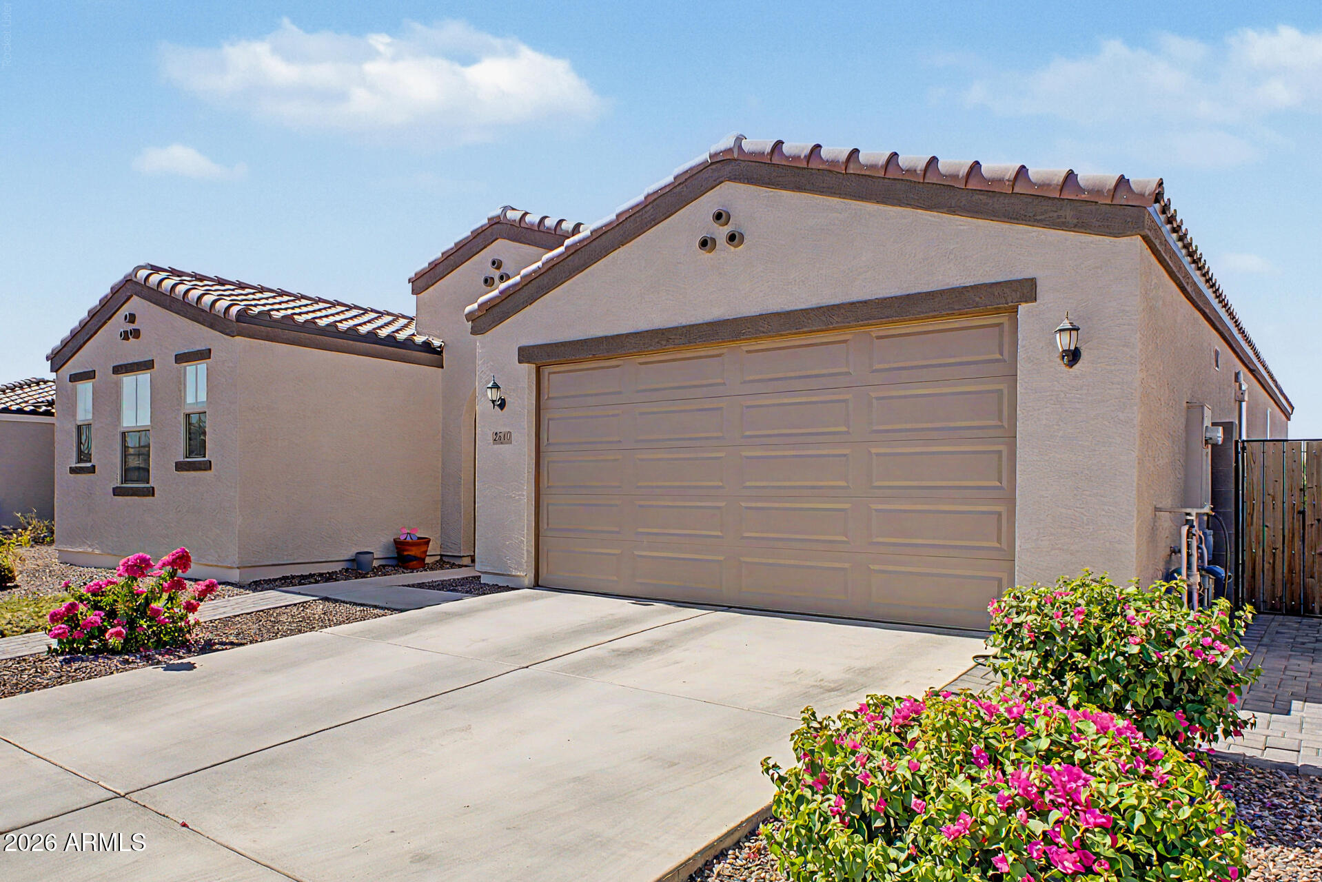 2540 W GRENADINE Road